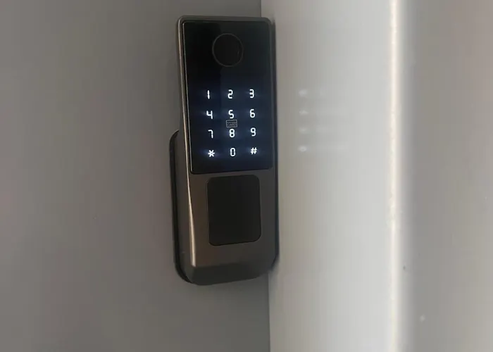 Bllok Scandi 1 Self-check-in 아파트 *