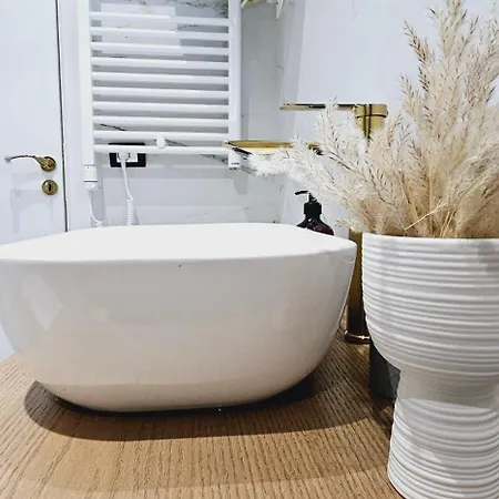 Bllok Scandi 1 Self-check-in Apartament *