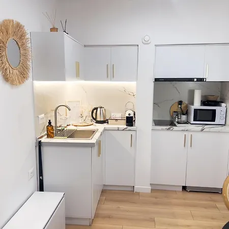 Bllok Scandi 1 Self-check-in Apartament *