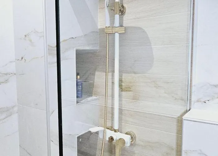 Bllok Scandi 1 Self-check-in Apartman Tirana